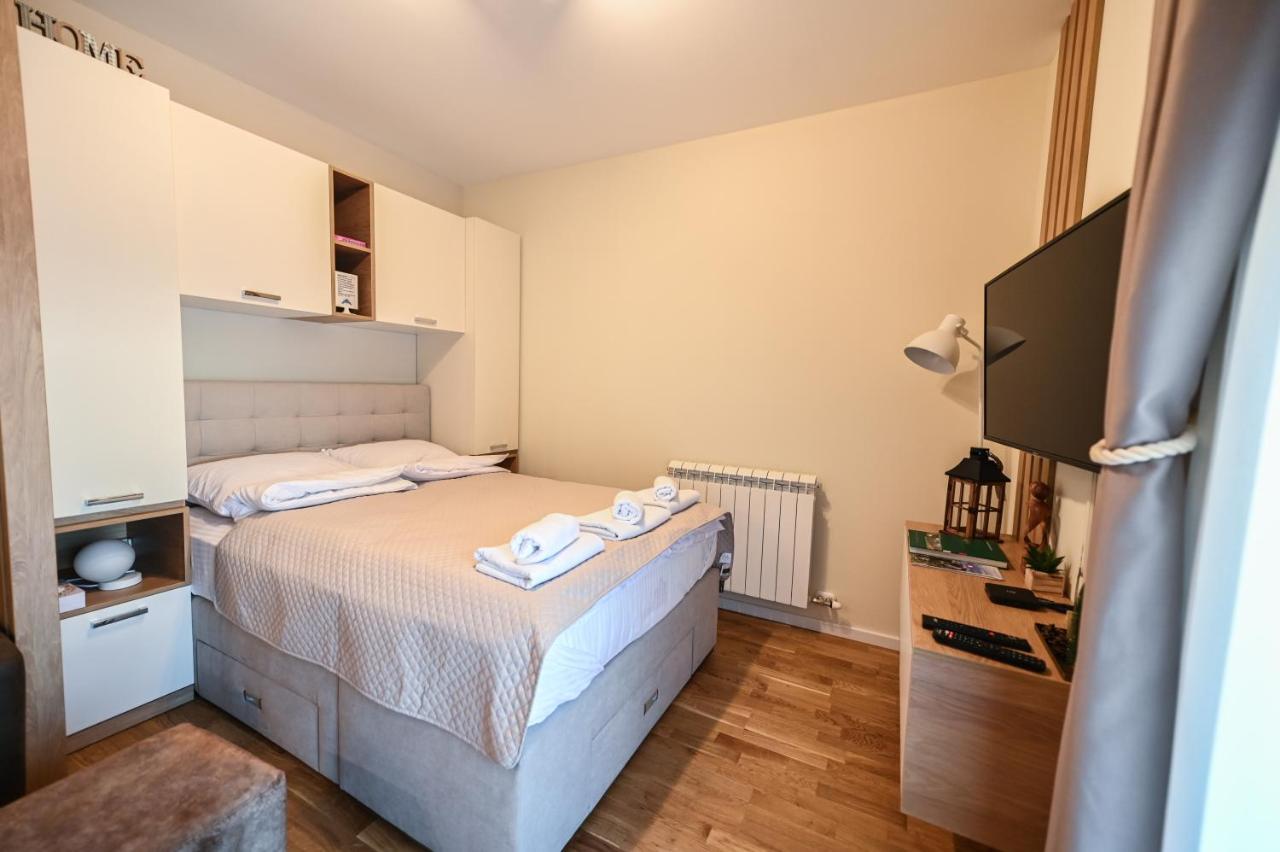 Mb Apartman Tara Kaludjerske Bare Exteriör bild